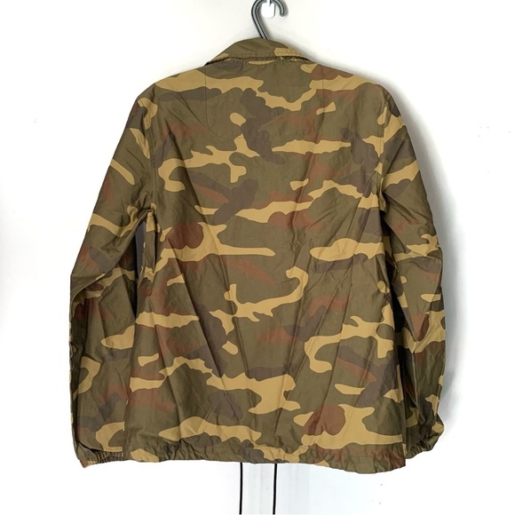 The Herschel Supply co brand Green Camo Print Windbreaker Jacket XS - Picture 2 of 7